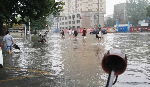 新乡暴雨